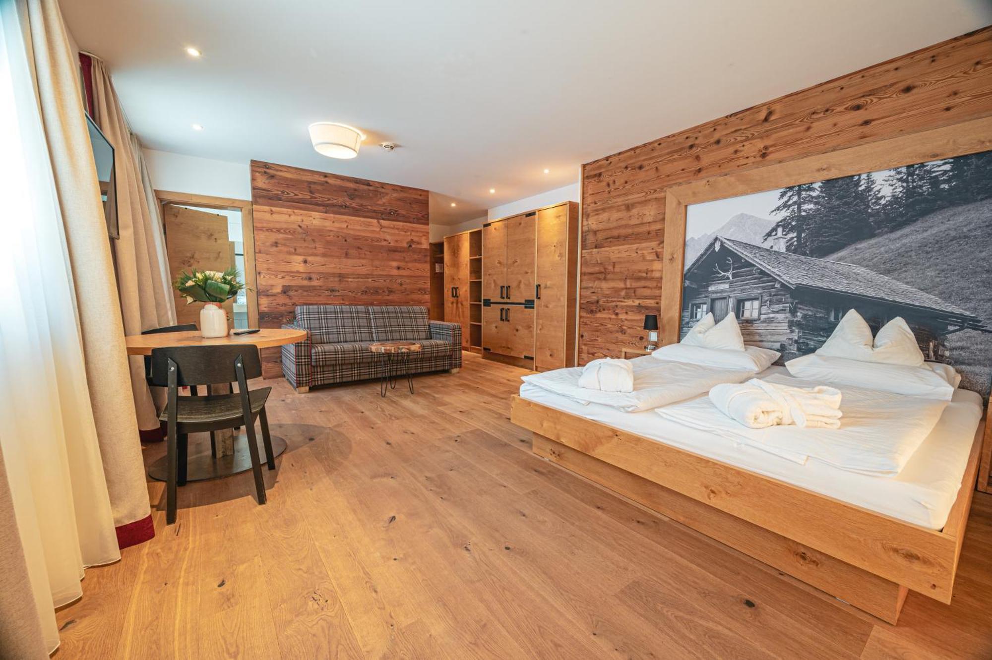 Alpenlodge Brand Hotel *